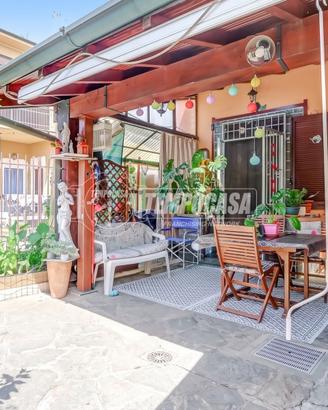 VILLETTA CON 3 CAMERE E SPAZIO ESTERNO PRIVATO