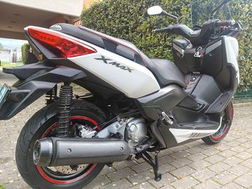 Yamaha xmax 250 abs