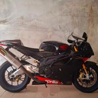 Aprilia RSV 1000 - 2004 r factory permuto