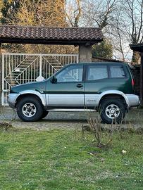 NISSAN TERRANO 2.7 TDI