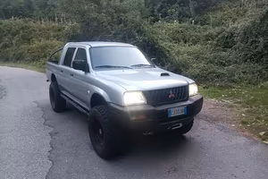 Mitsubishi l200