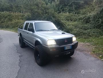 Mitsubishi l200