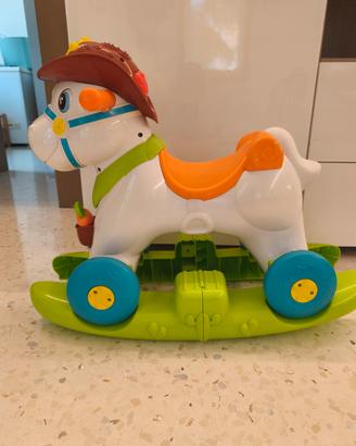 Cavallino giocattolo chicco per bambini 