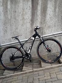 Bici MTB Cube 