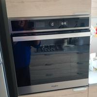 forno Whirlpool idrolitico con funzione pizza