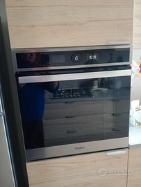 forno Whirlpool idrolitico con funzione pizza