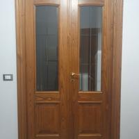 Porta a vetri doppia anta in legno massello