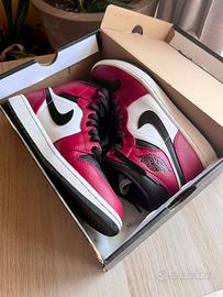 Nike Air Jordan 1 Mid Chicago Gym Red- Black