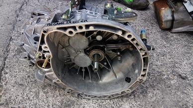 Cambio Renault Laguna 1.9 DCI 6M PK6 068 05E