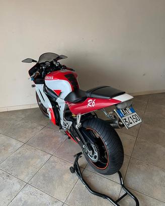 moto nonostante l età tenuta benissimo 