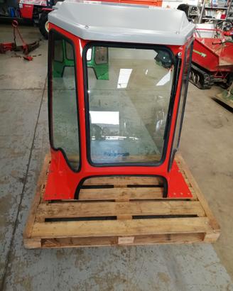 Semicabina per motoagricola