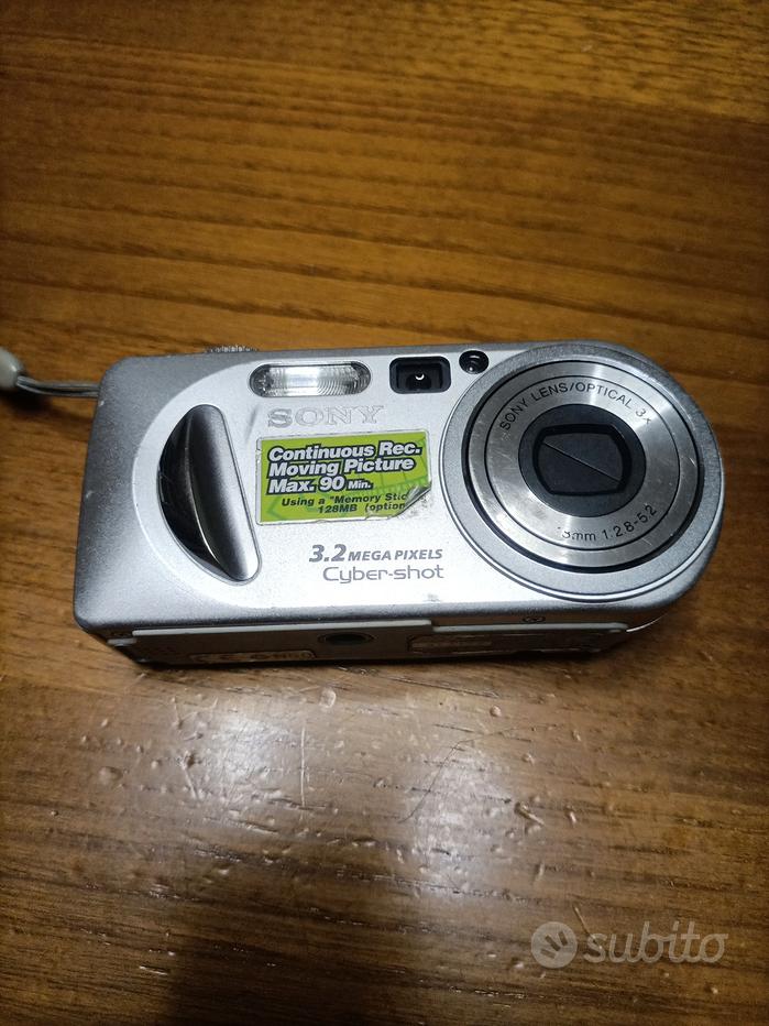 Sony CyberShot DSC-W550 14.1 MP 4X Optical Zoom Camera Price in