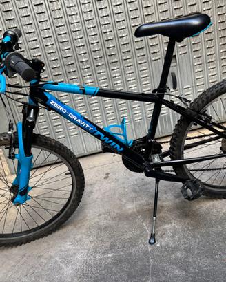 Bicicketta Rockrider 500