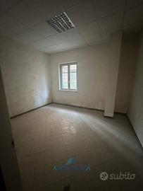 Immobile di 70 m² a Aversa