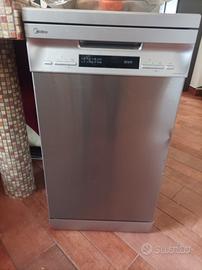 Lavastoviglie nuova 3 mesi