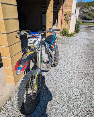 Yamaha yz250f