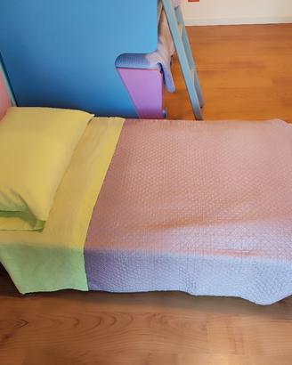 Lettino rosa per bambina Ikea Mammut