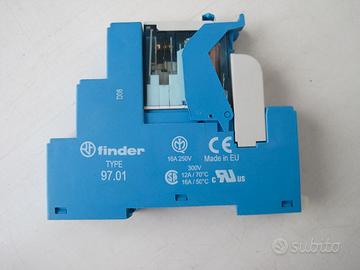 Relè Finder 16 A 24VDC con zoccolo