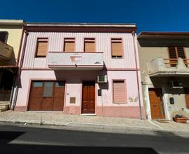 Indipendente con Ampio Terrazzo, Cortile e Box.A