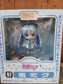 Action figure Atsune Miku /Snow Miku. 