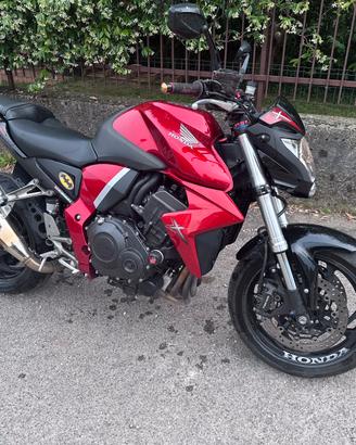 Honda CB1000r