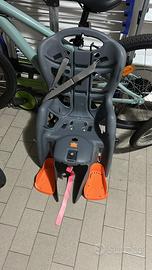 Seggiolino bici con schienale