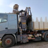 autocarro Iveco EUROSTAR  240 E 470