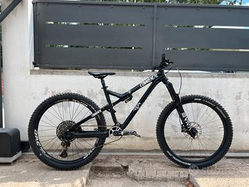 Commencal meta v4 2017