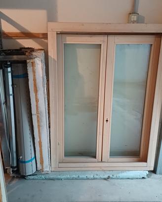 finestra con monoblocco