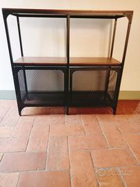 Mobiletto per TV Ikea Fjallbo