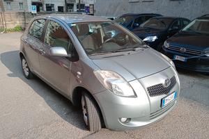 Toyota Yaris 1.3 navi