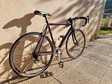 bici da corsa Cannondale alu/carbonio camaleonte