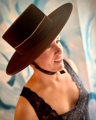 Cappello Fernández y Roche Sevillano – nuovo