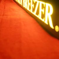 LUCE di cortesia/punto luce SPONSORIZZATO