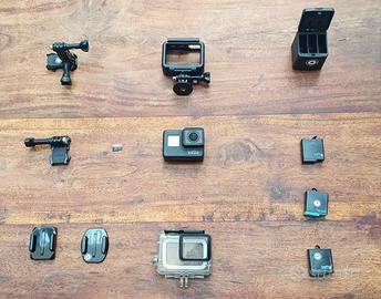 Gopro Hero 7 Black con accessori