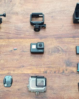 Gopro Hero 7 Black con accessori