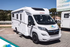 Camper Semintegrale 4 posti Dethleffs Just Camp DB