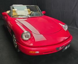Alfa Romeo Spider 2.0i