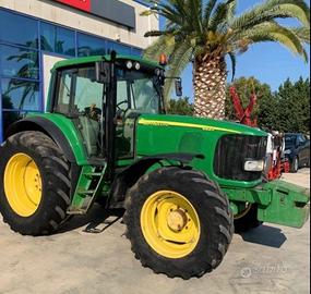 John Deere 6820 ore 5200
