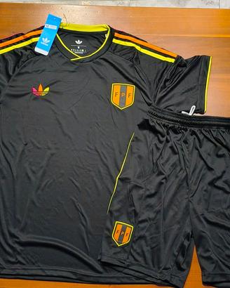 Completo Perù away special edition black e fluo