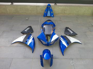 CARENE NUOVE ORIGINALE YAMAHA R1 BiG BANG 09 / 11