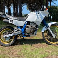 Honda Dominator 1991