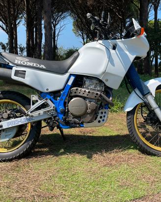 Honda Dominator 1991