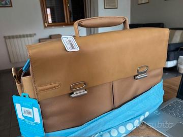 BORSA-CARTELLA PORTA PC PIQUADRO