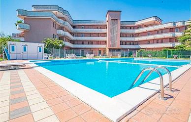 LIDO delle NAZIONI CASA VACANZE con PISCINA