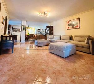 Duplex arredato Via Carrafiello Rif. F3622