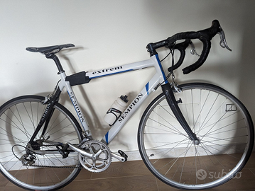 Bici da Corsa con parti in Carbonio