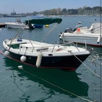 Barca gozzo motore entrobordo