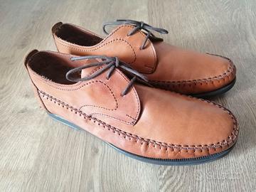 Scarpe uomo tg. 39
