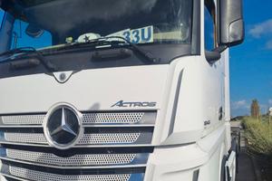 Mercedes actros 18-45  euro 6500 trattabile
